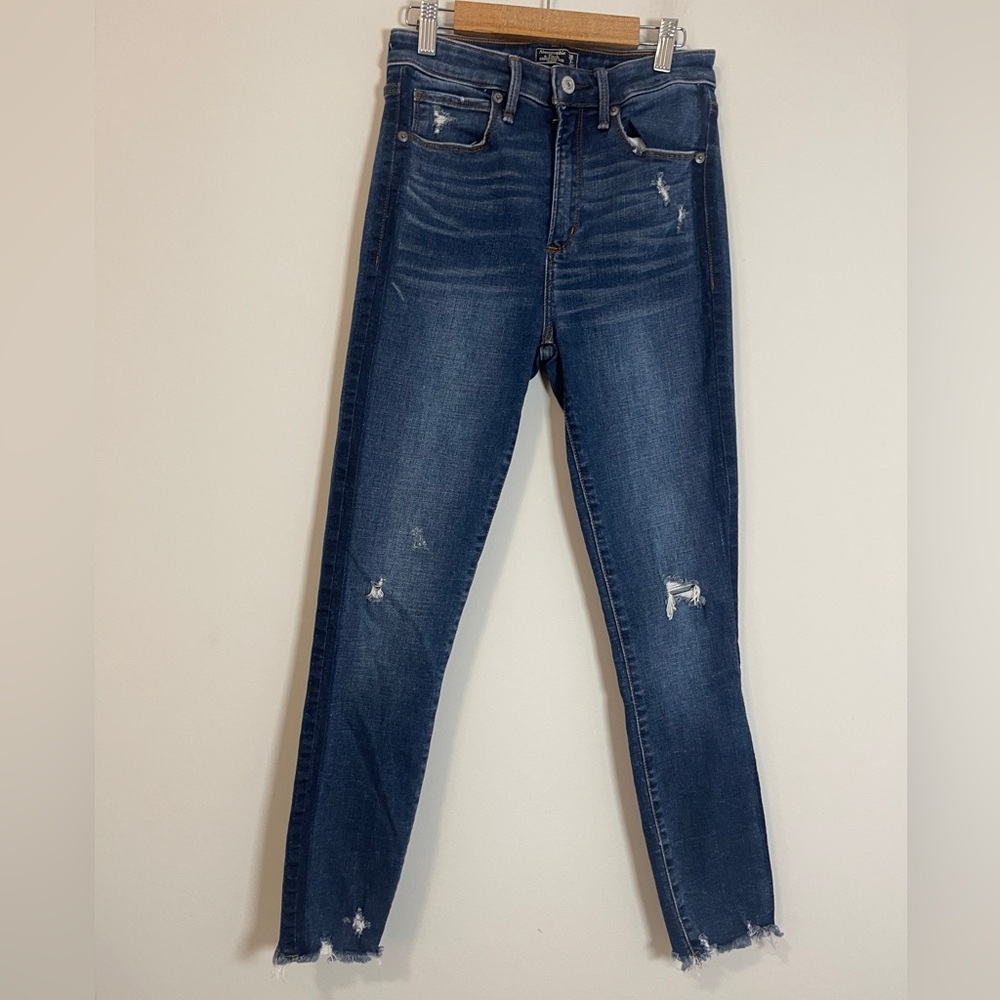 Abercrombie & Fitch Womens Jeans Size 26 Blue Simone High Rise Ankle Distressed